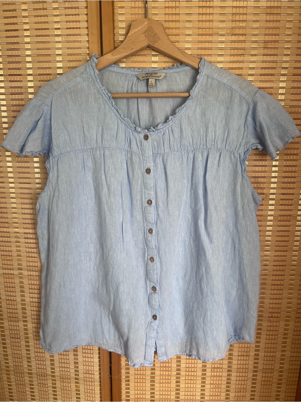 Hester & Orchard 
Light Blue Button-Down Flutter Sleeve Blouse